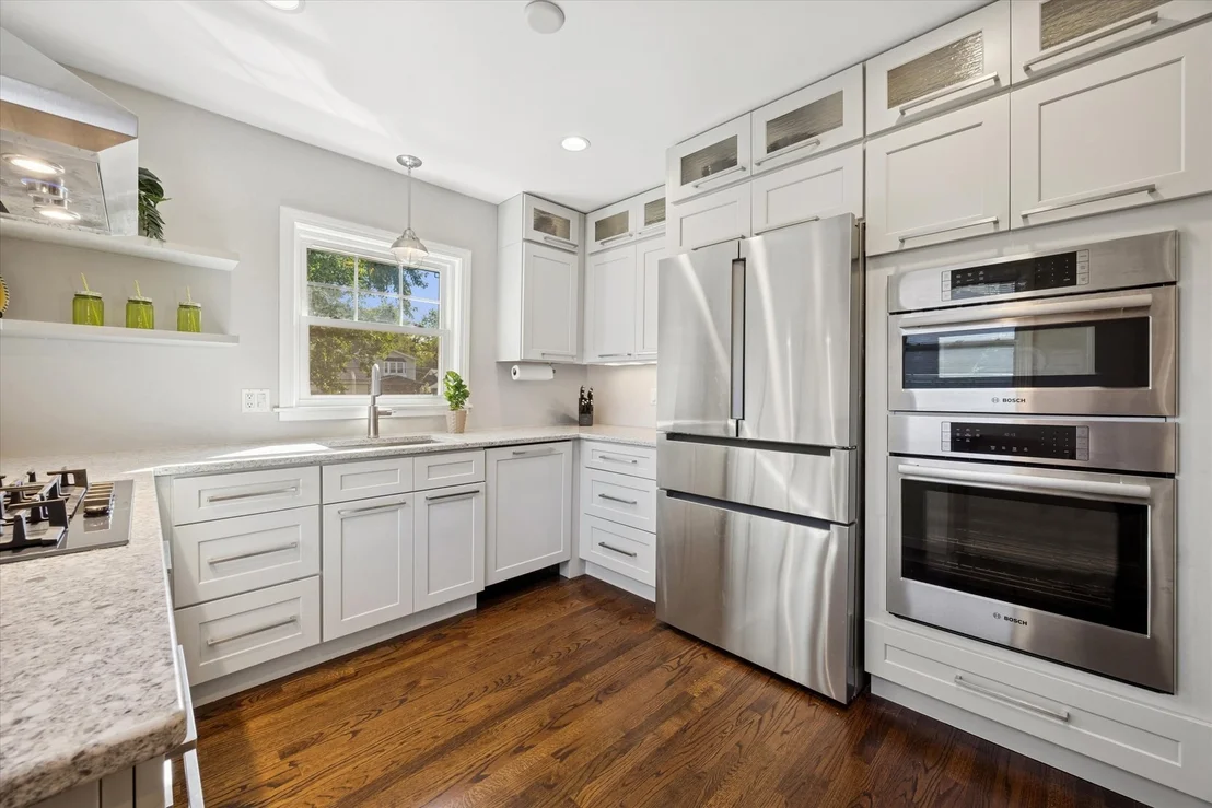 Photo of 1115 N Main Street