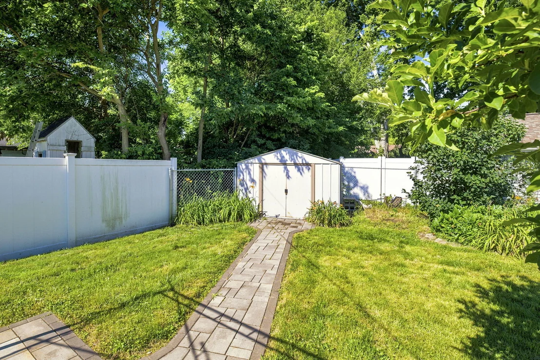 Photo of 1043 State Street