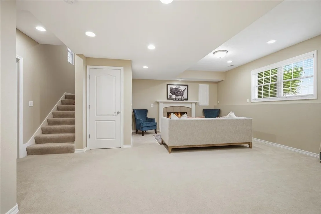 Photo of 3920 Brookline Lane