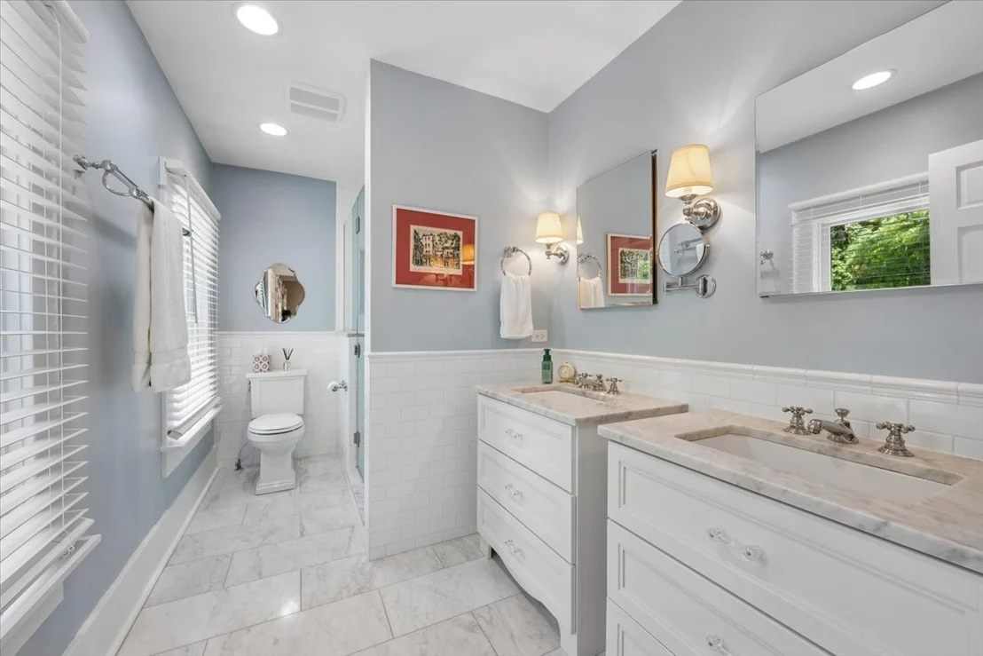 Photo of 1412 Leonard Place