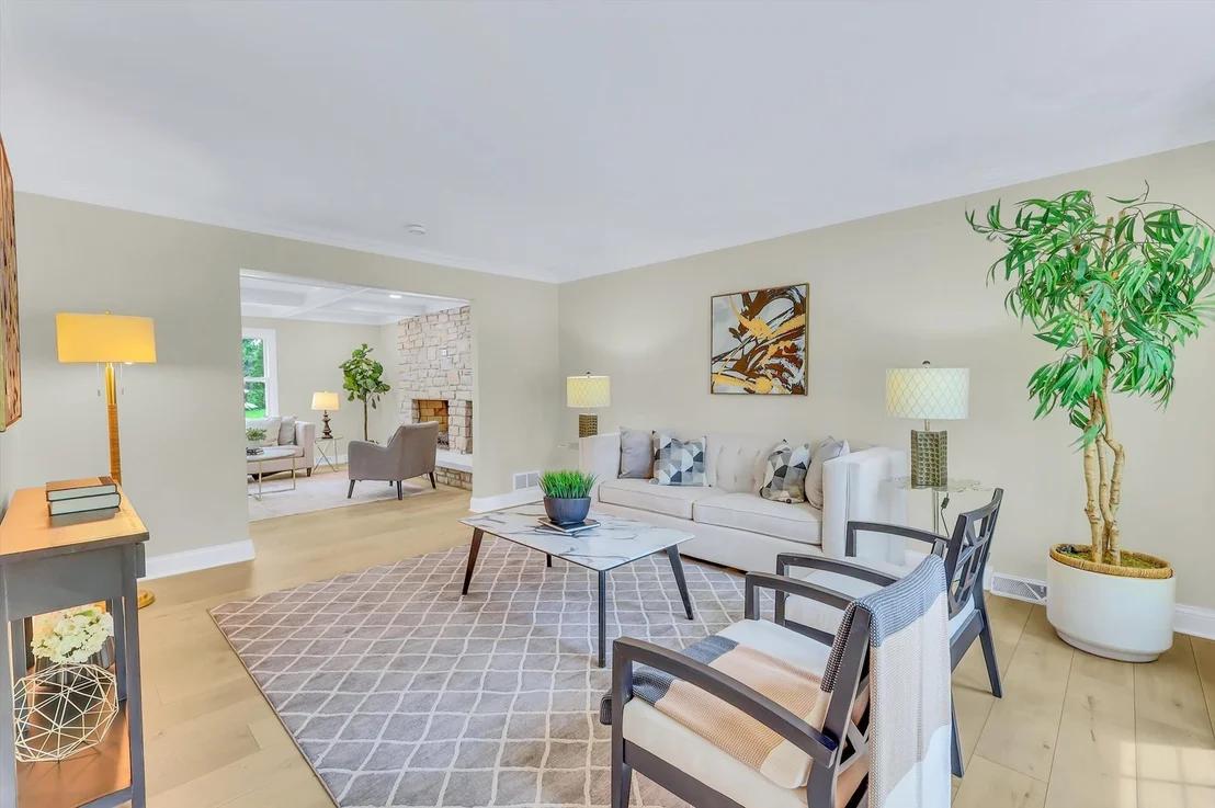 Photo of 967 W Bauer Road