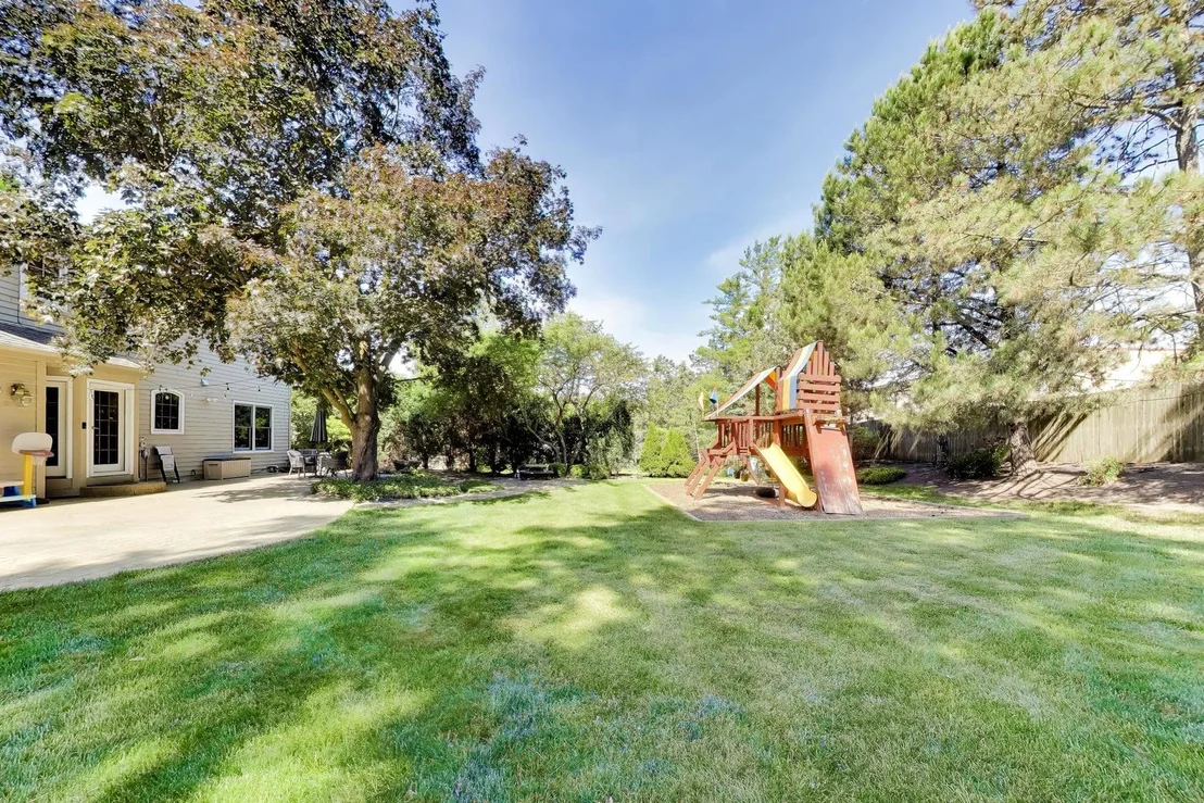 Photo of 1310 W Hampton Place