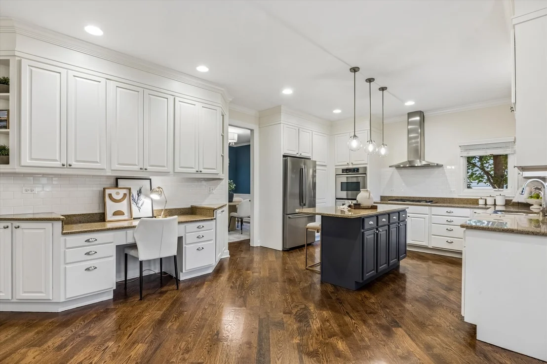 Photo of 116 W Jefferson Avenue