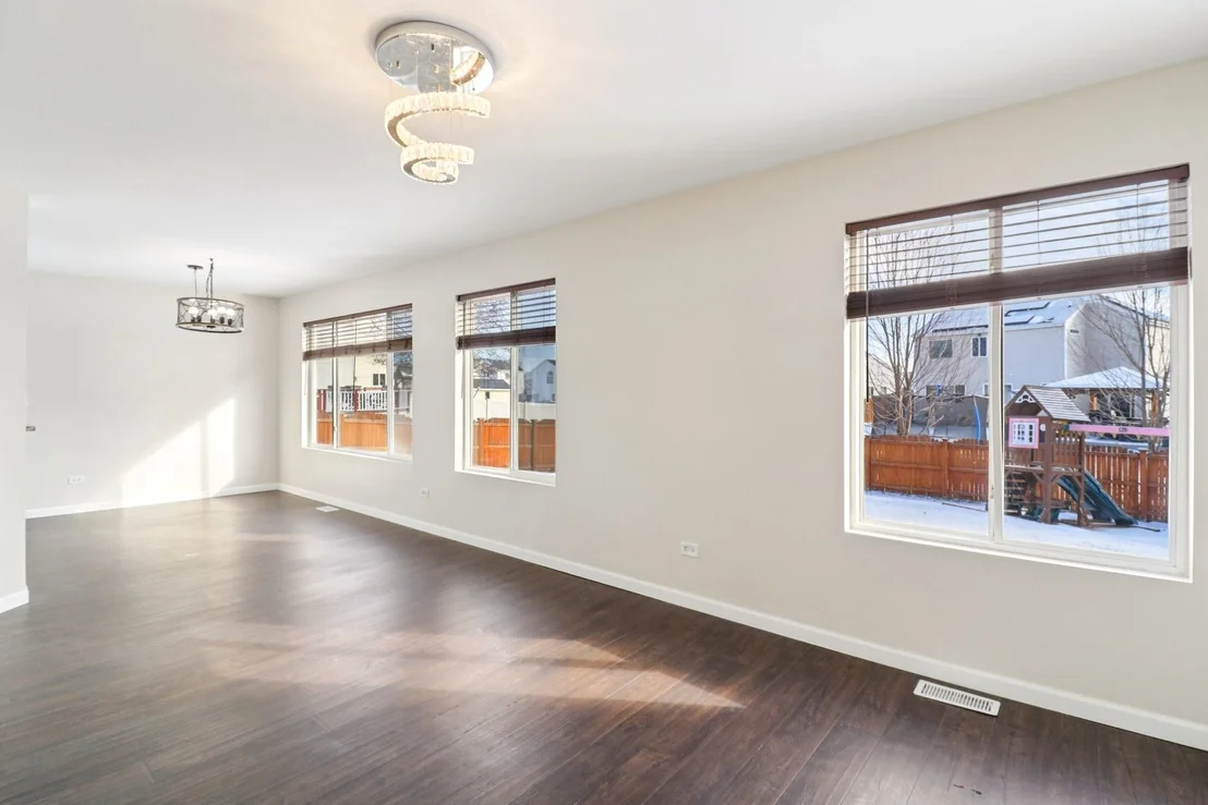 Photo of 914 Greenleaf Drive