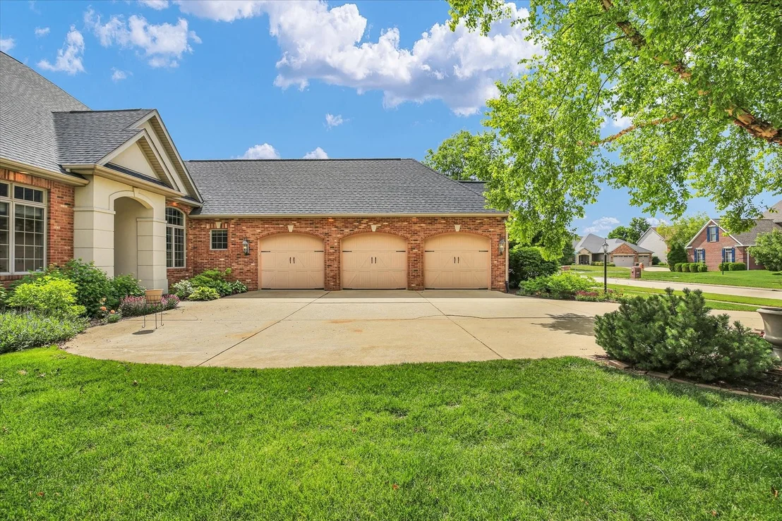 Photo of 4905 Peifer Lane