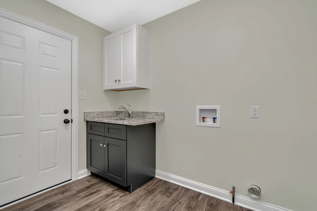 Photo of 903 Springhill Drive