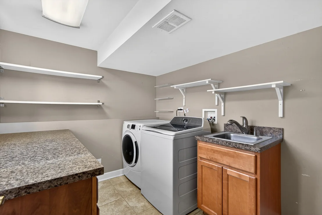 Photo of 720 PRESTON Lane