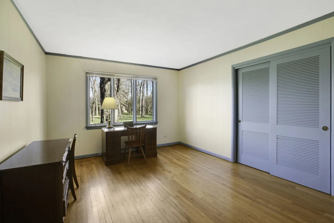 Photo of 835 Timberline Drive