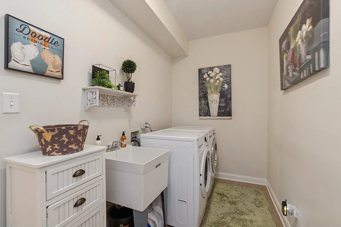Photo of 8136 ABERDEEN Drive