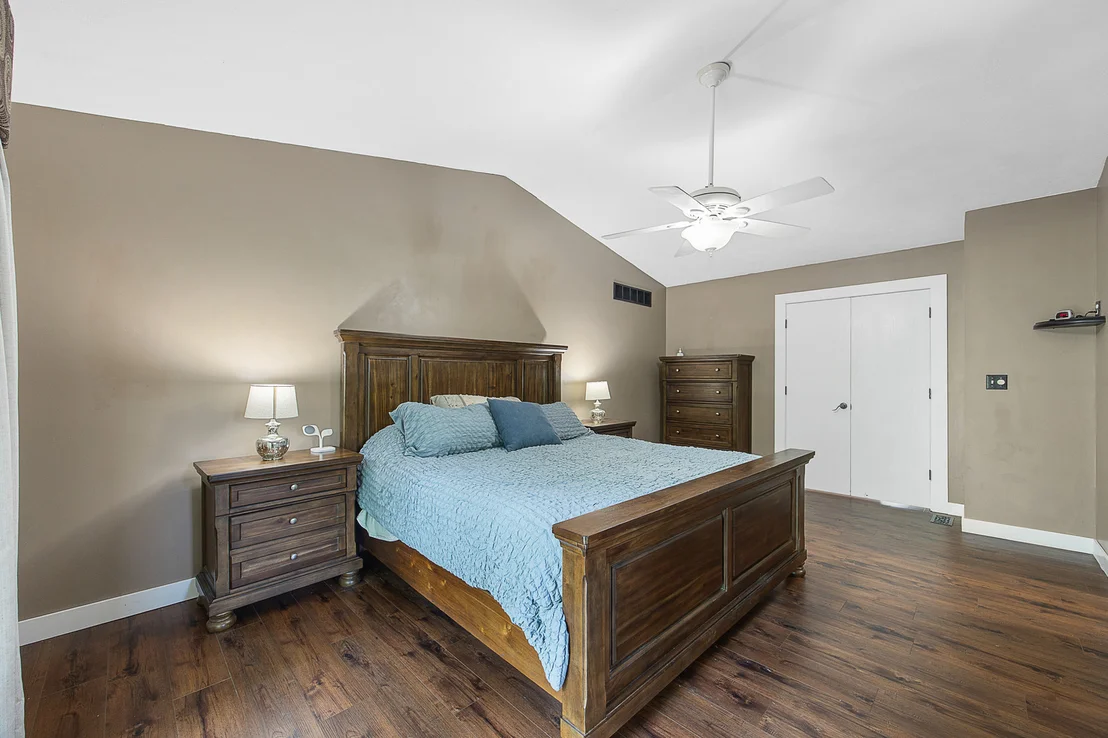Photo of 1297 N Forrest Drive