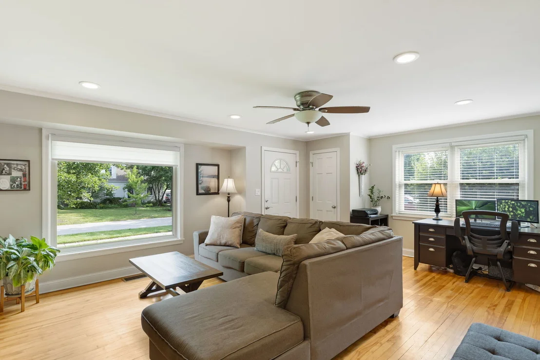 Photo of 515 Longfellow Avenue