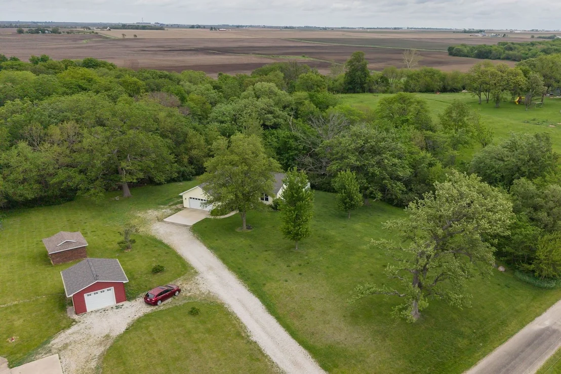 Photo of 2662 Evans Road