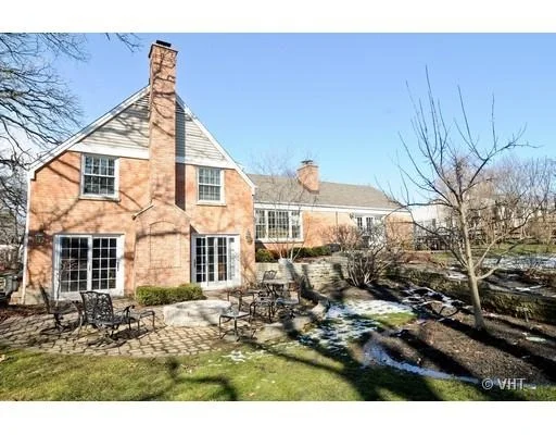 Photo of 1191 W Deerpath Road