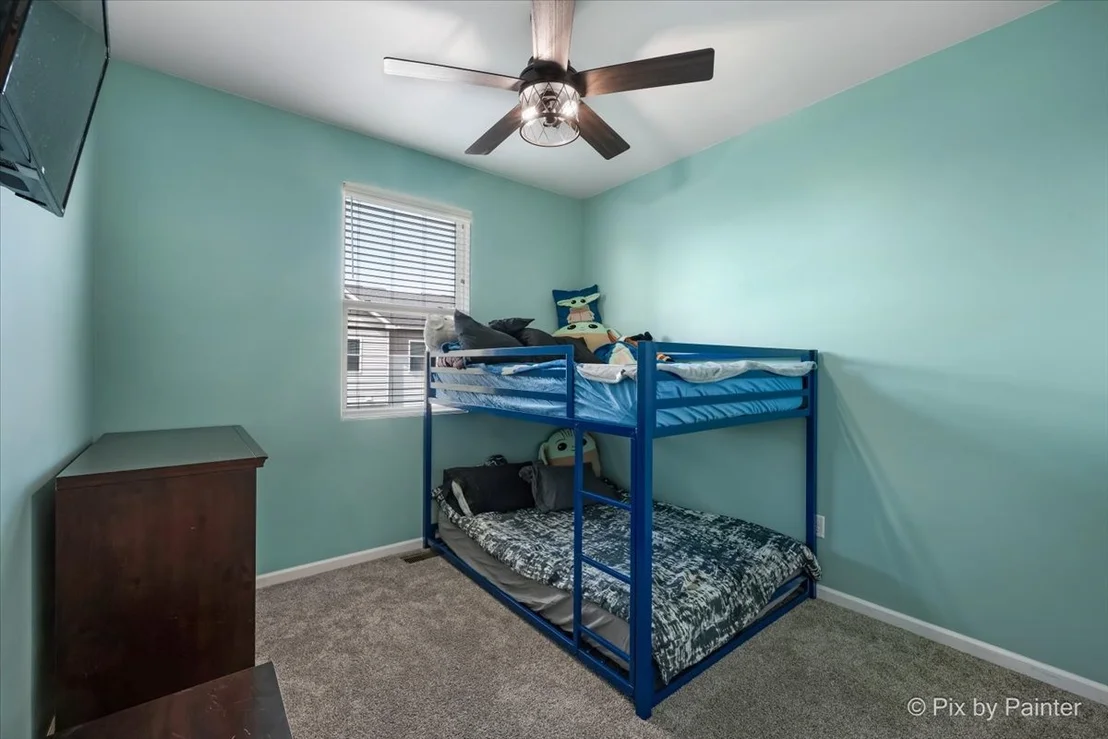 Photo of 466 Comstock Road