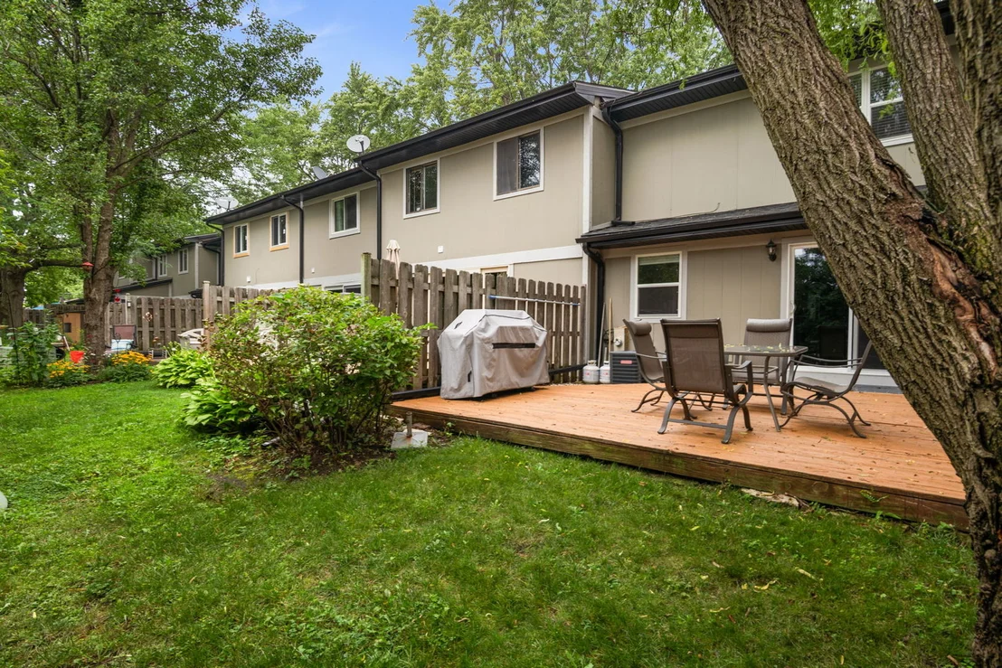 Photo of 13 Dumbarton Oaks Place