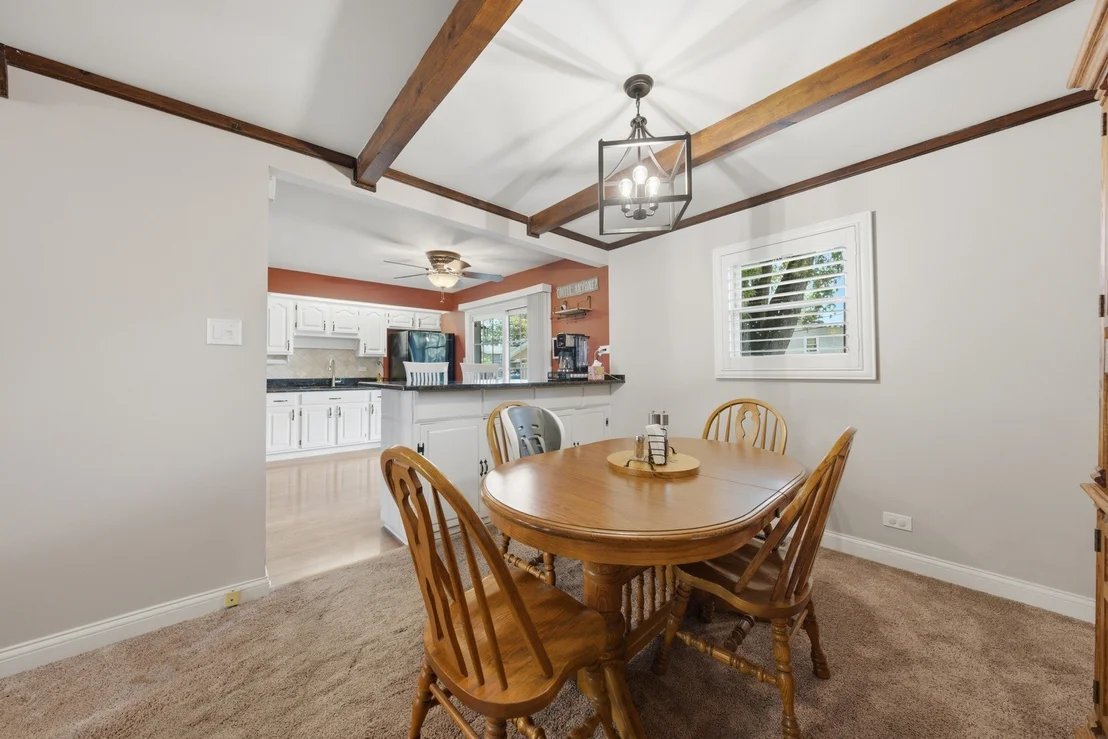 Photo of 15124 Hillside Avenue