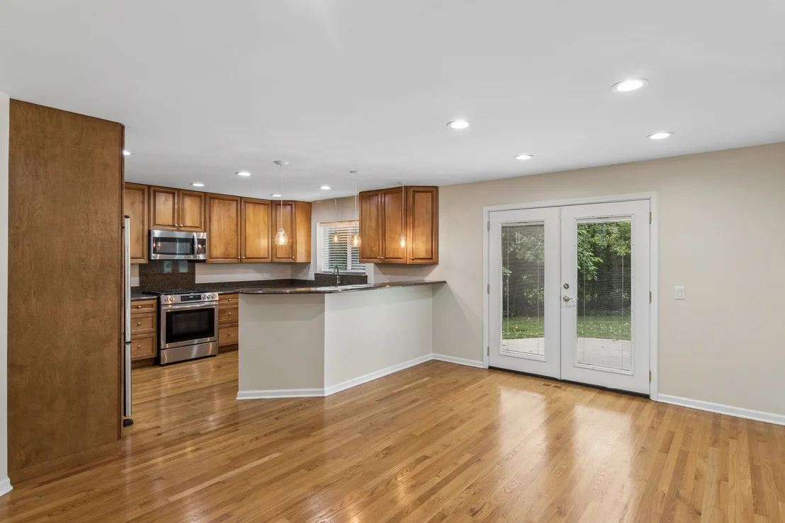 Photo of 356 WINDSOR Lane