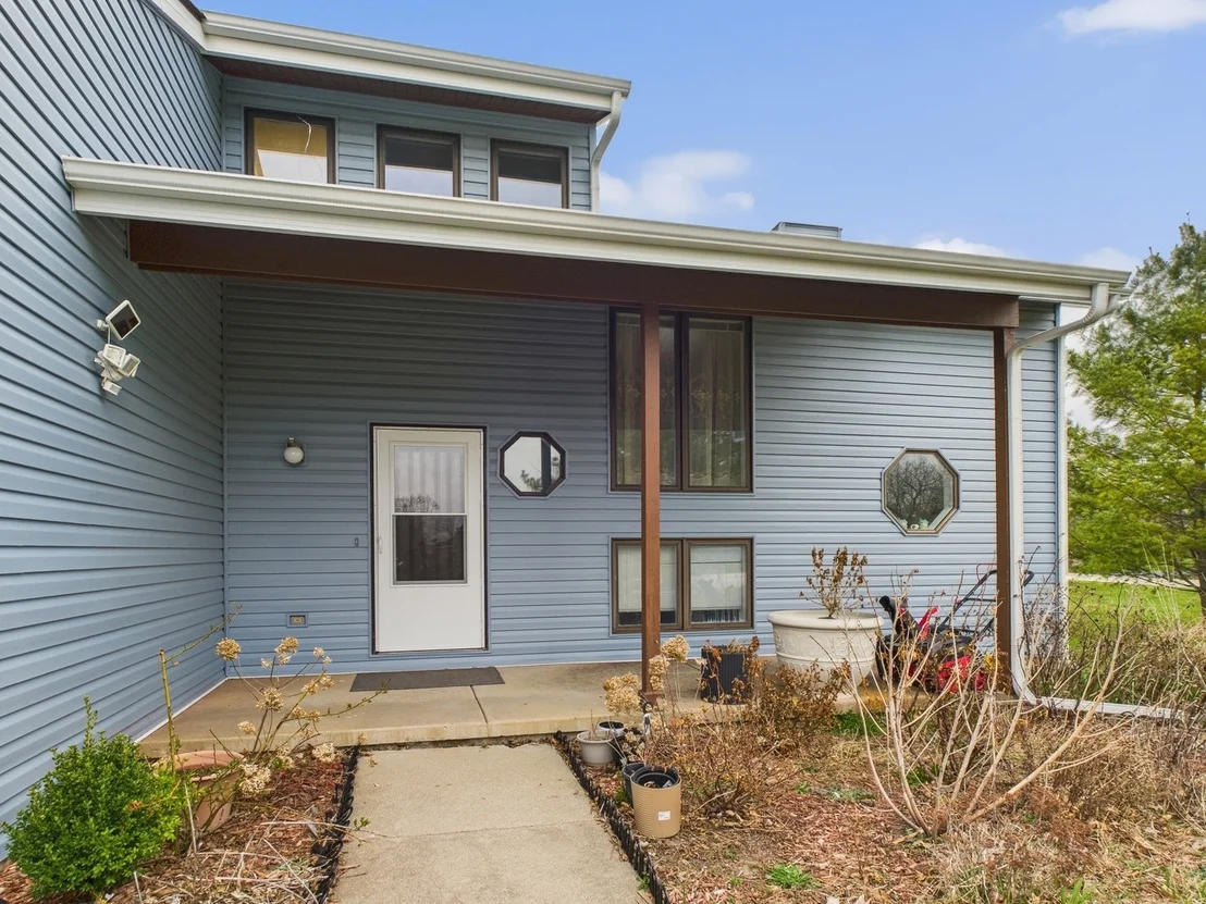 Photo of 15840 Overlook Lane