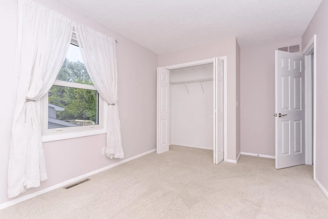 Photo of 207 Greenleaf Drive