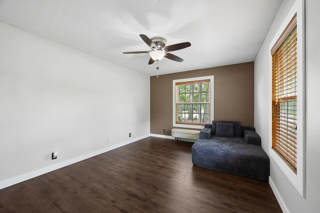 Photo of 1297 N Forrest Drive