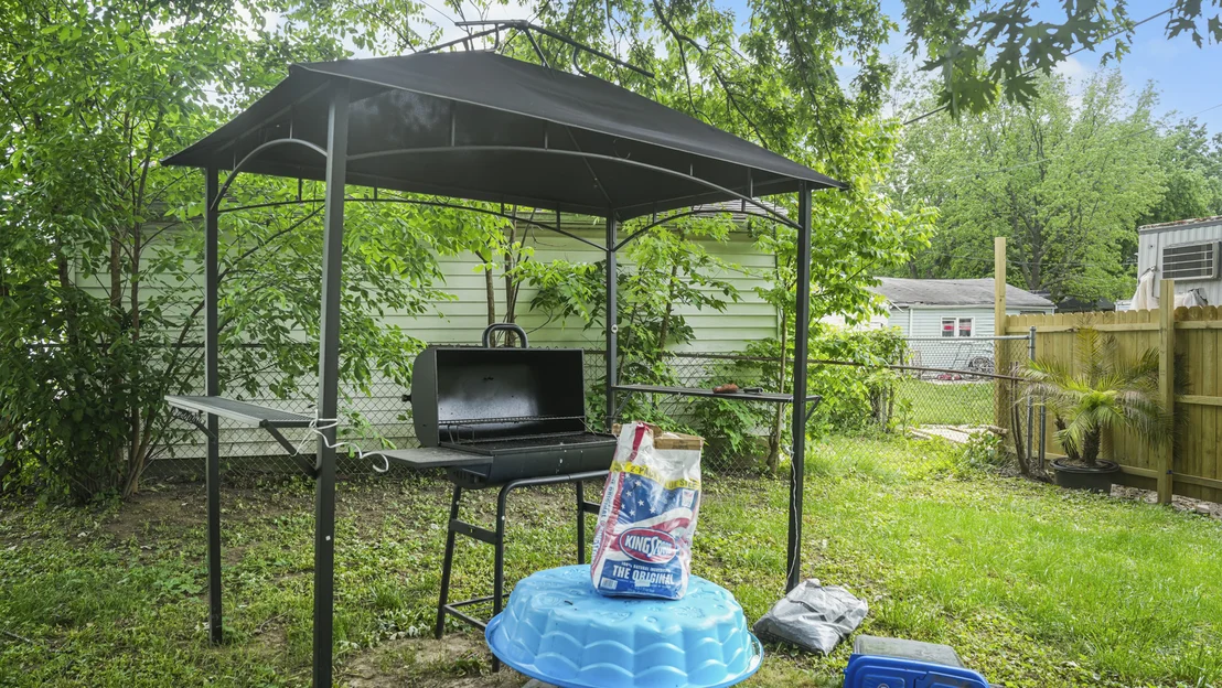Photo of 1107 N Highlands Drive
