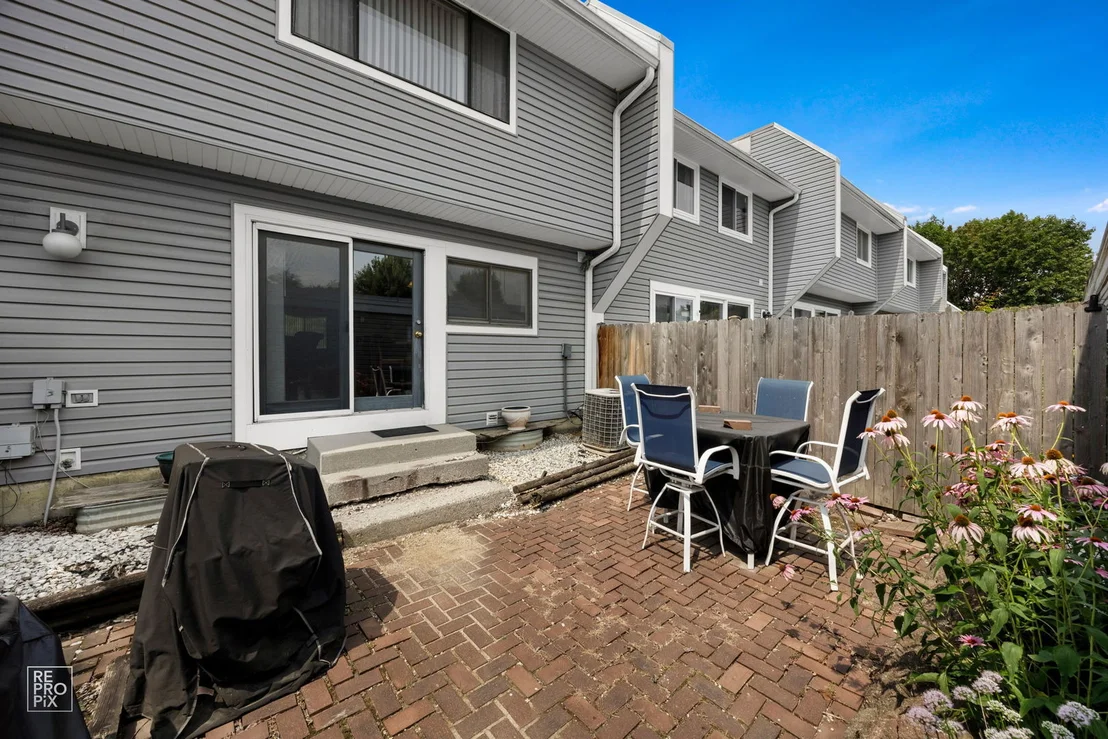 Photo of 1236 Willow Lane