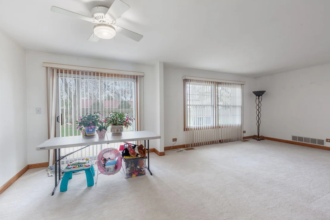 Photo of 935 Brower Drive