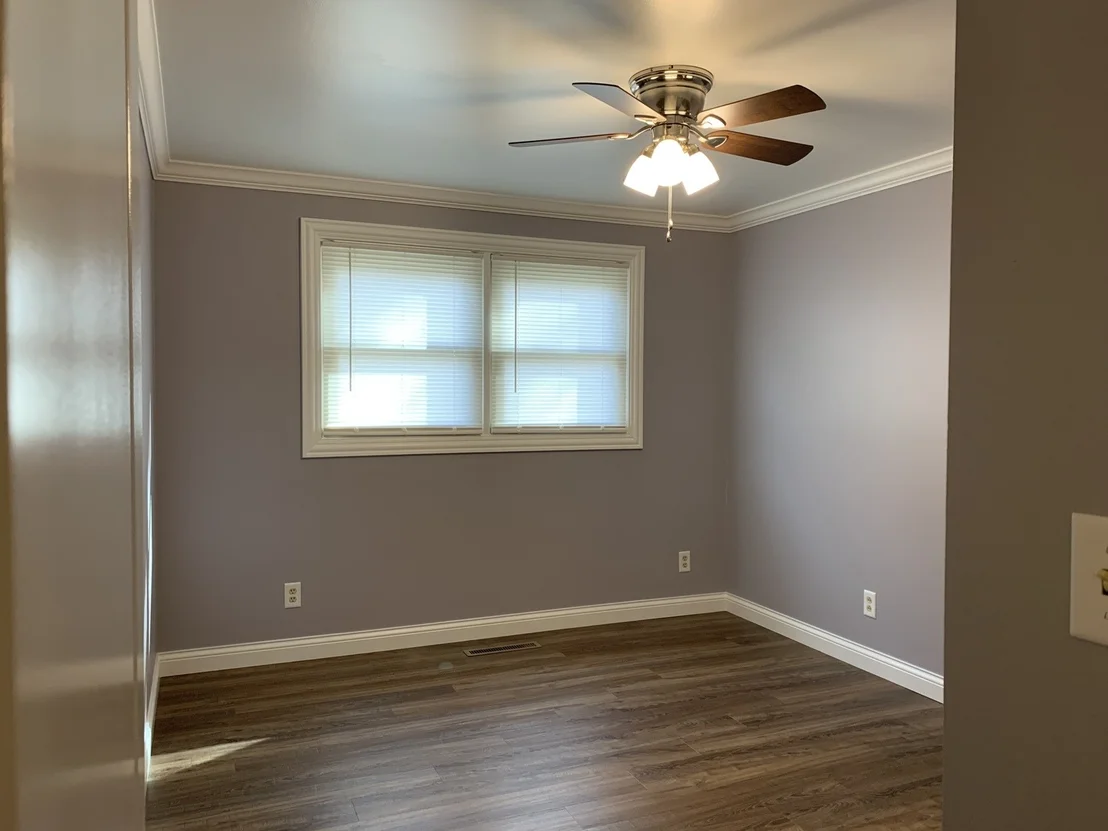 Photo of 2567 E Riverview Drive