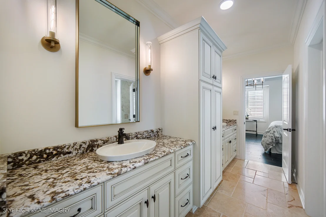 Photo of 1 Willowcrest Drive
