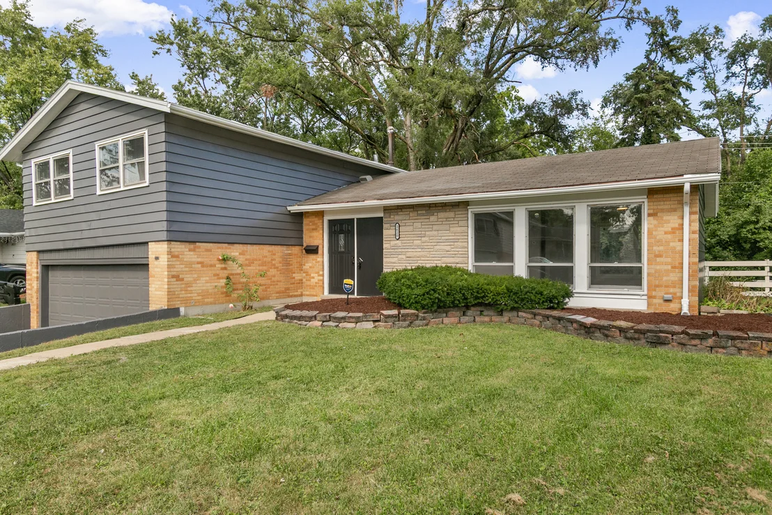 Photo of 2620 A Turtle Creek Drive