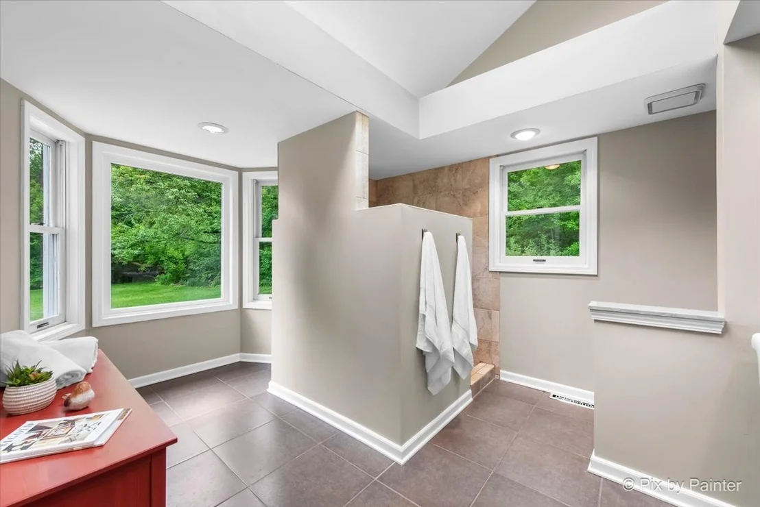 Photo of 39W889 Deer Run Drive