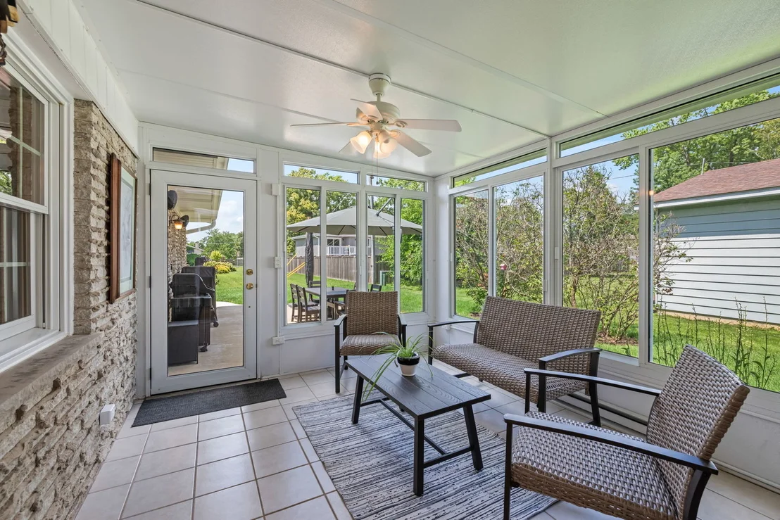 Photo of 530 PINECROFT Drive