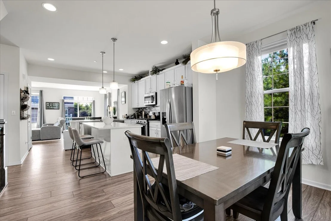 Photo of 2937 Madison Drive