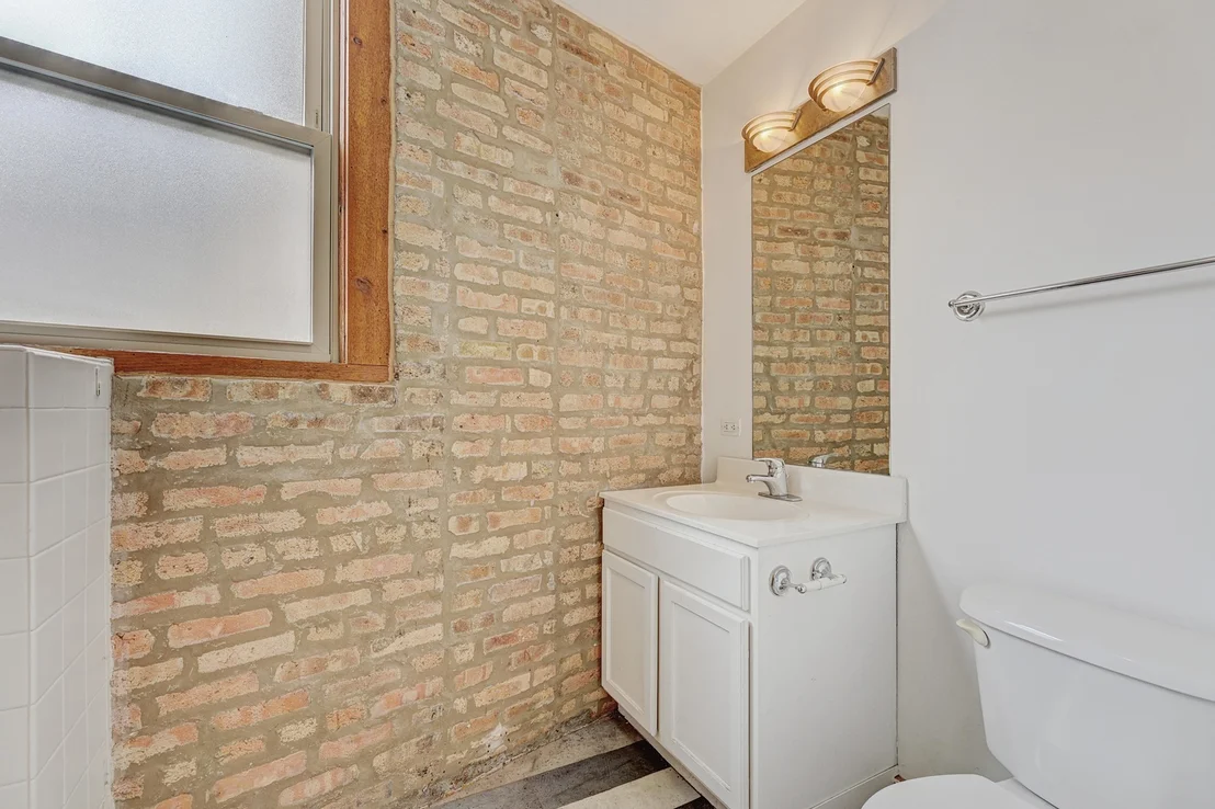 Photo of Unit 2 at 1663 W Pratt Boulevard