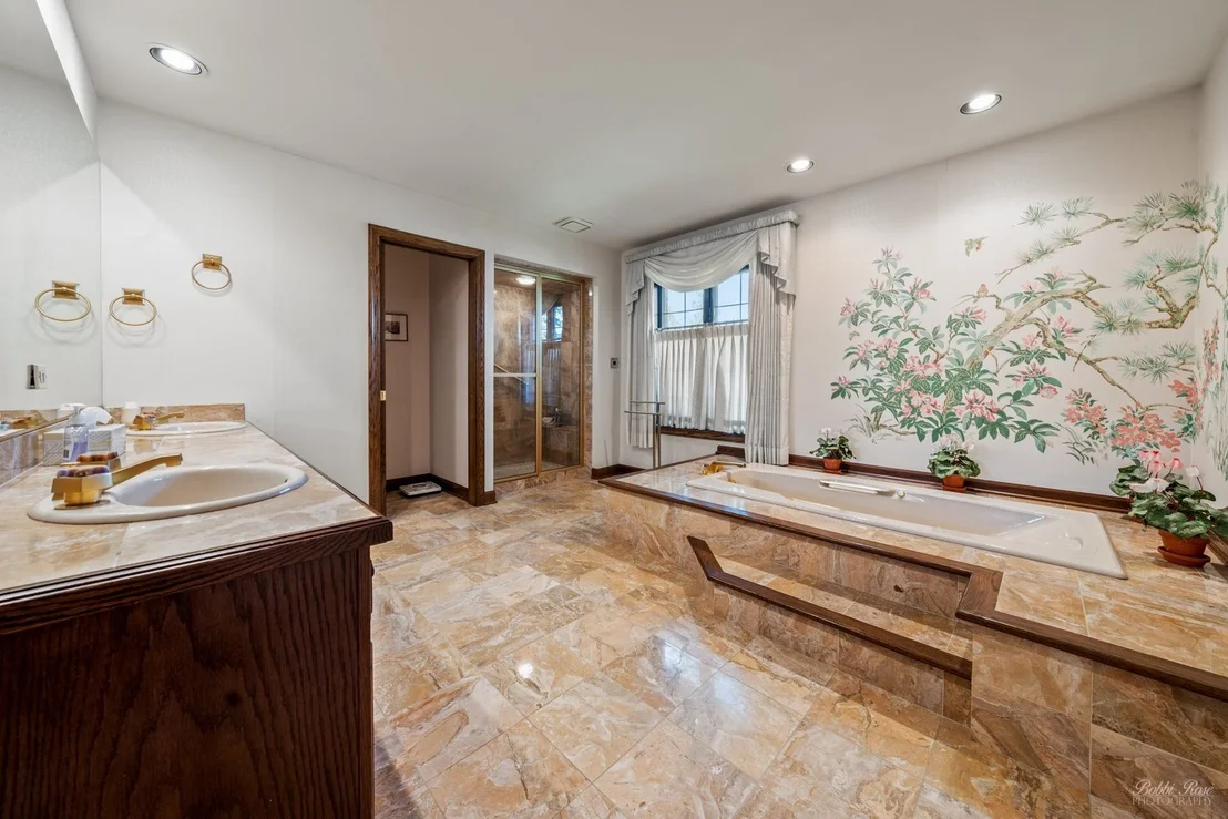 Photo of 1825 CLOVER Drive