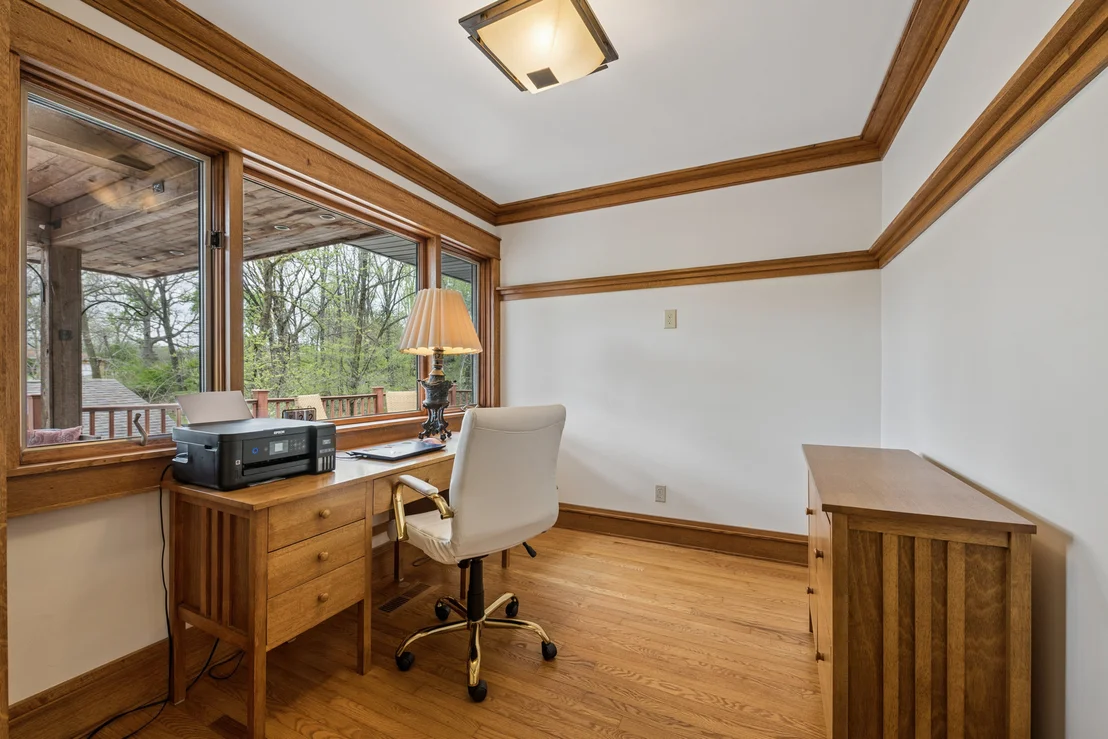 Photo of 245 W Circle Drive