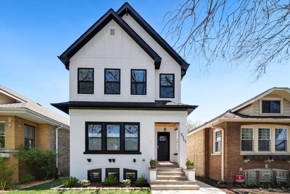 Photo of 5347 N Bernard Street
