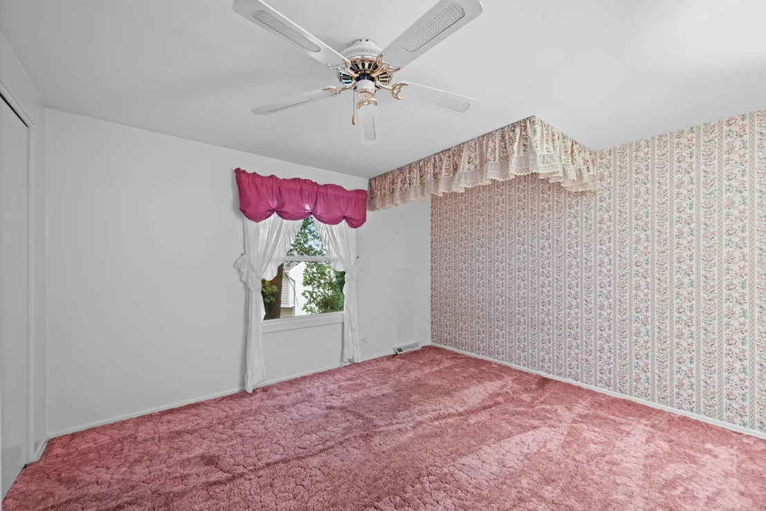 Photo of 321 Ambleside Drive