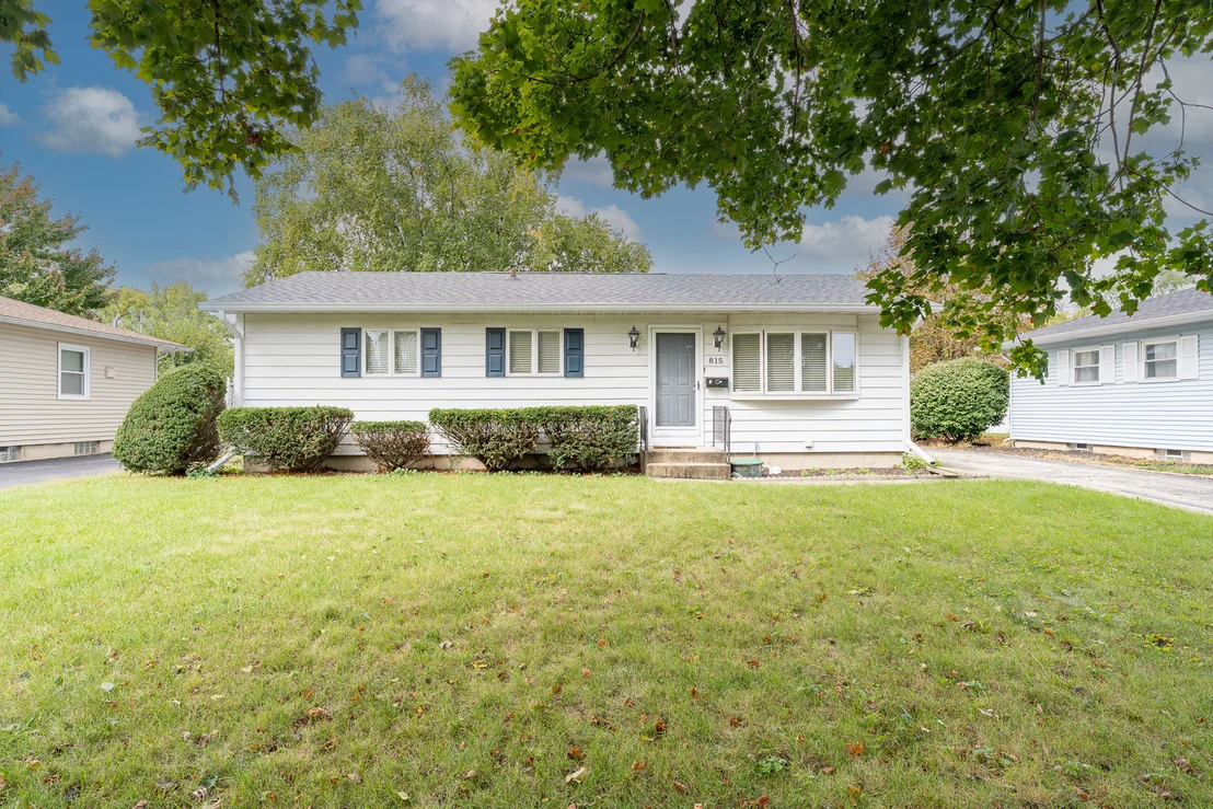Photo of 815 Pearson Drive