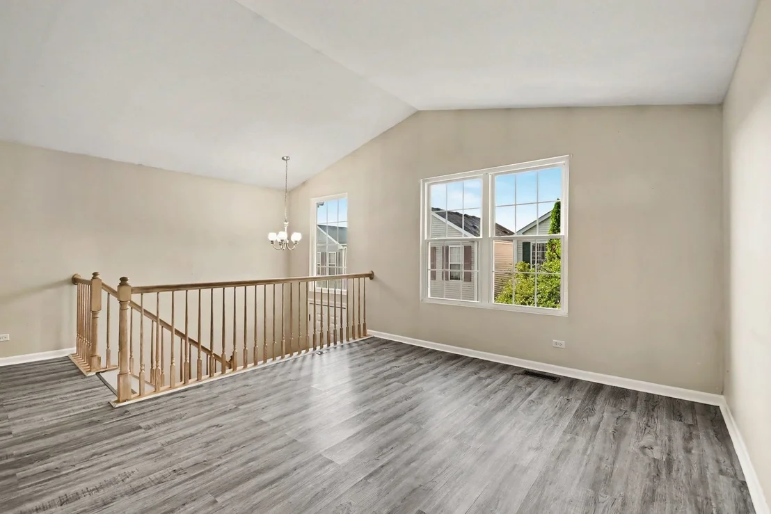 Photo of 1033 Symphony Drive