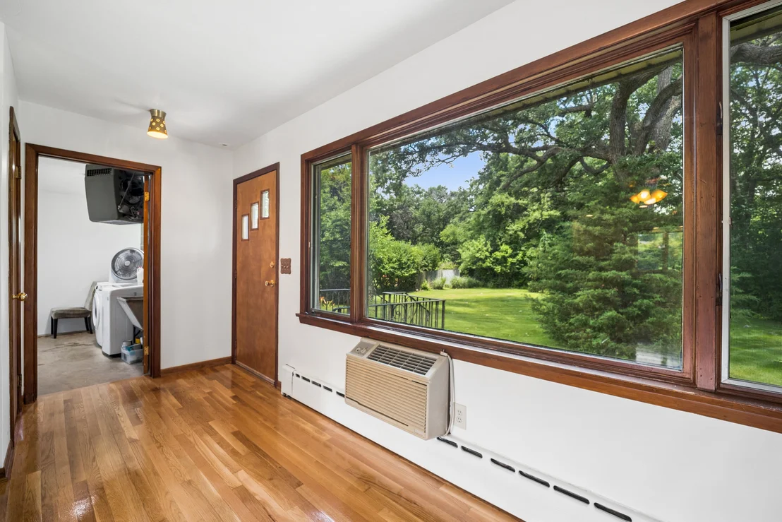 Photo of 1225 Oakdale Drive