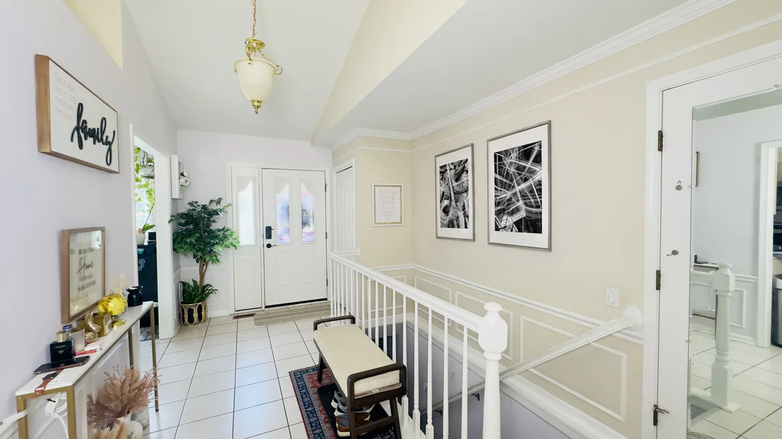 Photo of 714 Alsace Circle