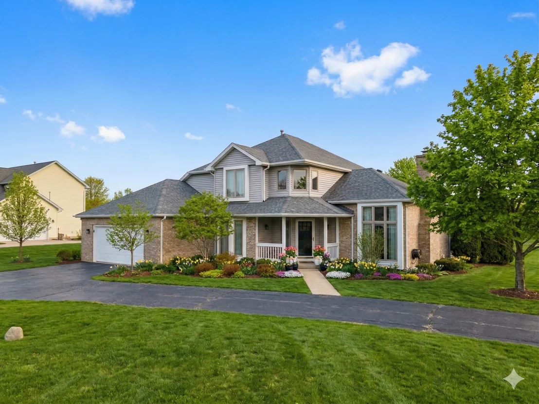 Photo of 613 Silver Glen Road