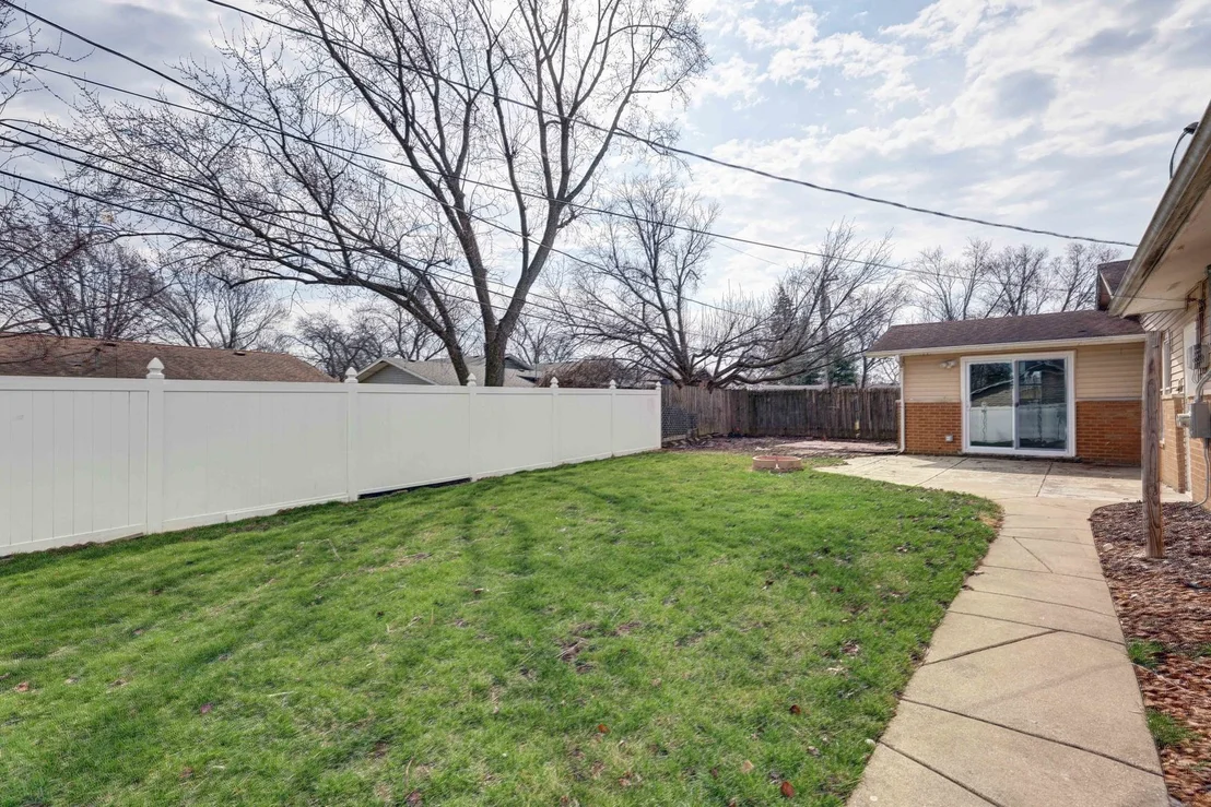 Photo of 14739 Park Avenue