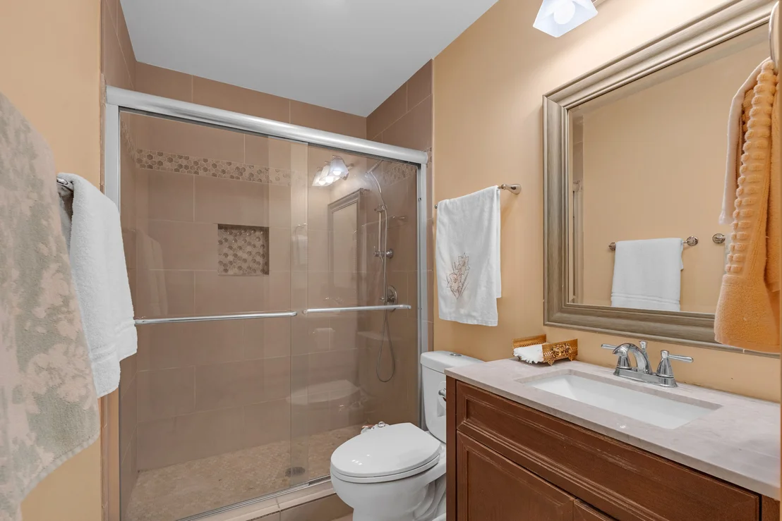 Photo of 2504 W Fairview Lane