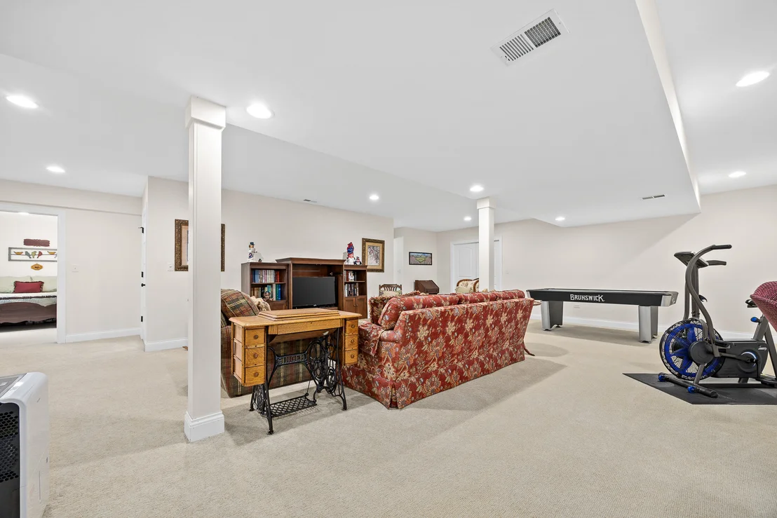 Photo of 352 Andover Drive