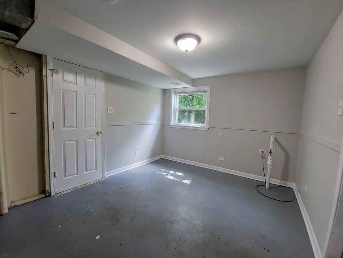 Photo of 17113 Elm Drive