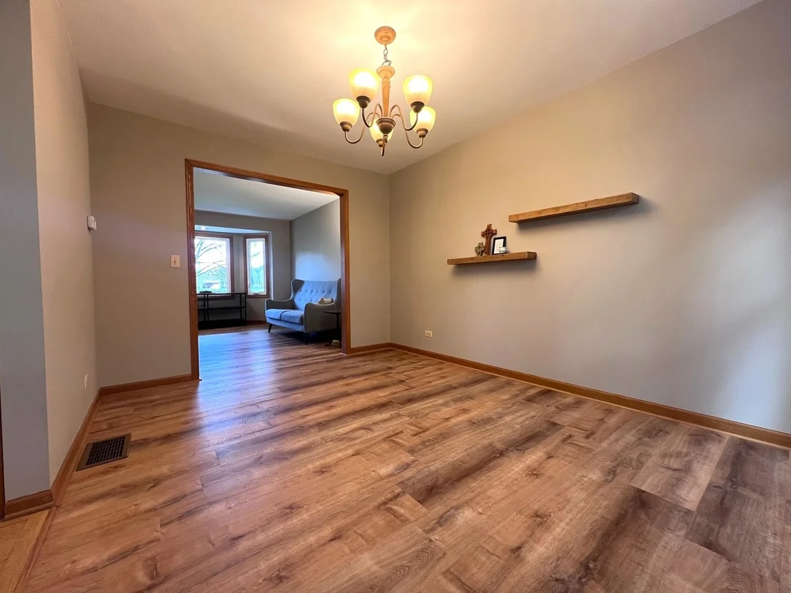 Photo of 340 Greenview Drive