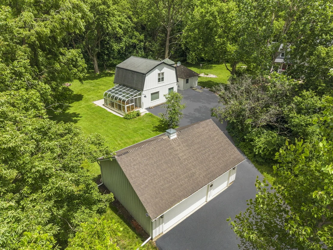 Photo of 7479 Grove Road