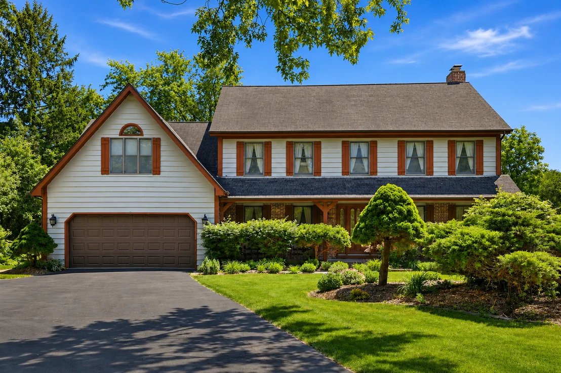 Photo of 107 Roxborough Place